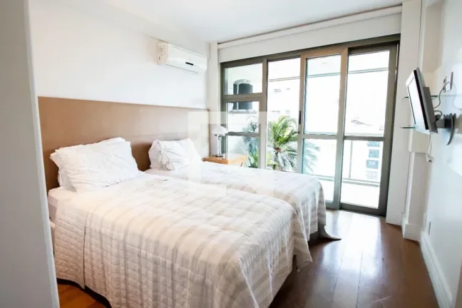 Imagem Apartamento à Venda - Leblon, 3 Quartos, 166 m2