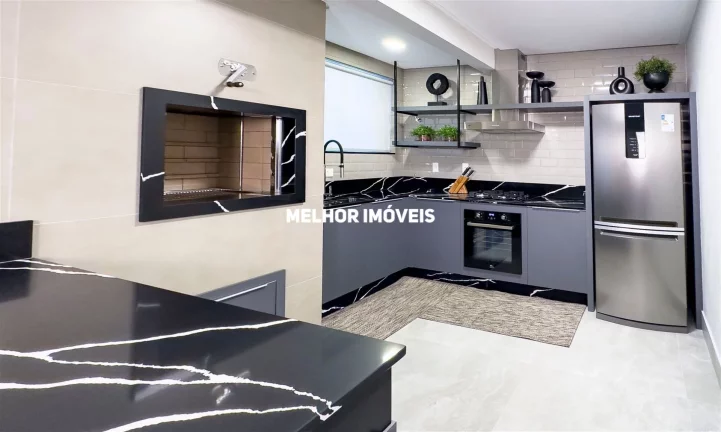 Imagem Apartamento à Venda com 03 Suítes Localizado na 2ª Quadra Mar de Balneário Camboriú - SC