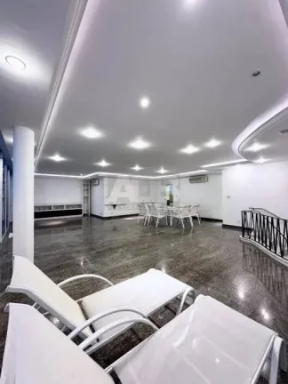 Imagem Cobertura à venda em Copacabana, 4 quartos, 560m2, 2vagas, Av. Atlântica.