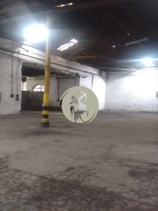 Imagem ALUGA OU VENDE GALPÃO NO CENTRO DE SANTOS LIBERADO PARA CAMOINHÕES E CARRETAS; GALPÃP IDEAL PARA:...