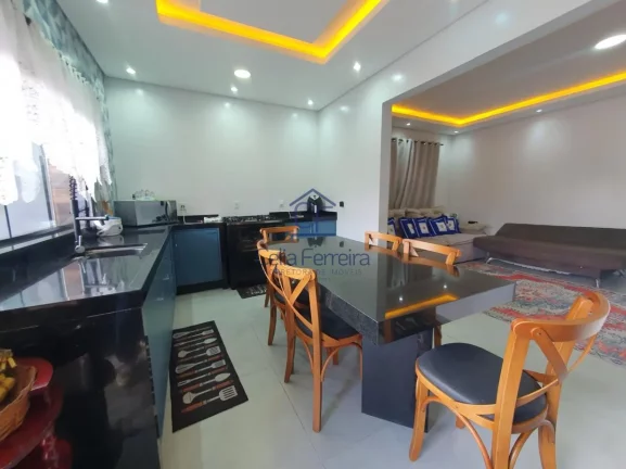 Imagem Excelente casa à venda Jardim Aruan- Caraguatatuba/SP