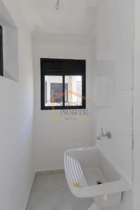 Imagem Apartamento com 35m², dispõe de 2 dormitórios, 1 banheiro, sala dois ambientes, cozinha com gabin...