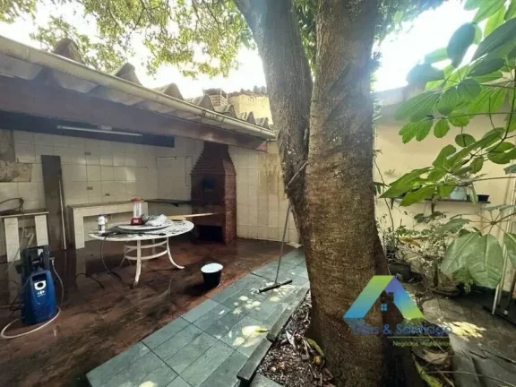 Imagem Casa com 3 dormitórios e 2 vagas em Jardim Maria Estela, São Paulo/SP