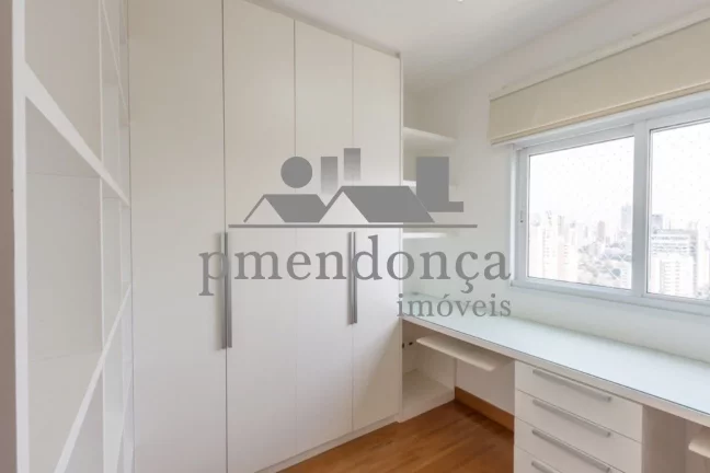 Imagem Apartamento com 146m², face norte, em andar alto com vista incrível para o Parque da Água Branca .
