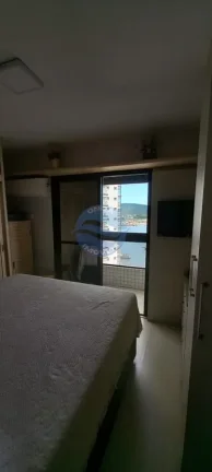 Imagem Cobertura incrível para venda na Ponta da Praia em Santos.