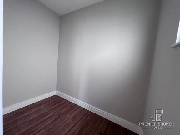 Imagem Casa com 3 dormitórios à venda, 178 m² por R$ 1.300.000,00 - Albuquerque - Teresópolis/RJ