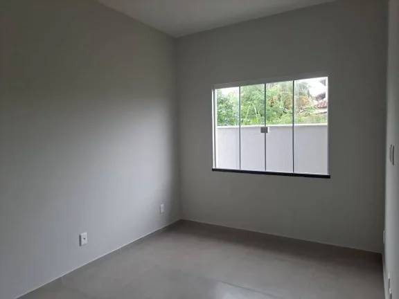 Imagem Linda casa Itaiapuaçu Jardim Atlântico Leste