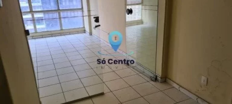 Imagem Excelente oportunidade de investimento! Sala/Conjunto à venda localizada na Rua Rio de Janeiro, nú...