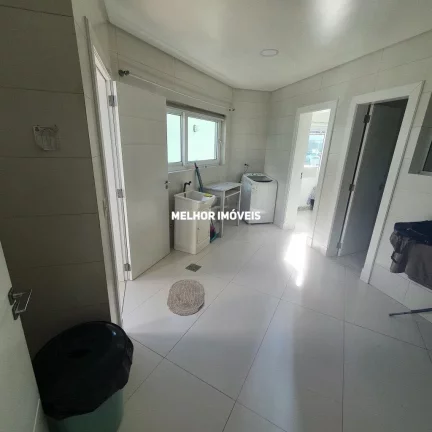 Imagem Casa Alto Padrão á venda mobiliada com vista mar 4 suítes 4 vagas Balneário Camboriú