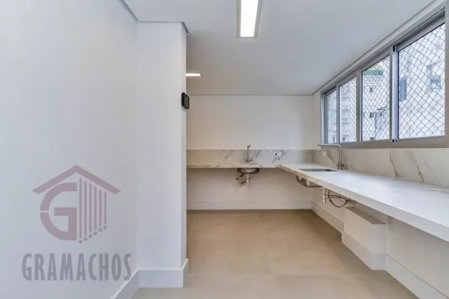 Imagem Apartamento à Venda 155m², 2 Vagas no Paraíso, São Paulo/SP