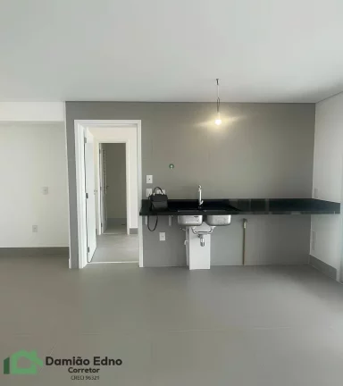 Imagem Apto alta vista com 152m,andar alto, sol da manhã 3 vagas.