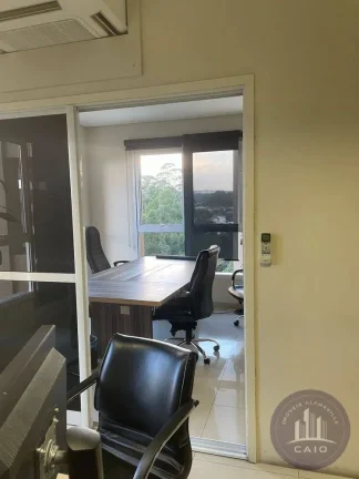 Imagem Sala mobiliada com 85m² para aluguel por R$ 11.9000,00 - Alphaville/SP
