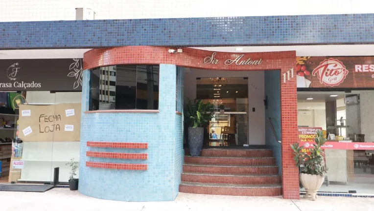 Imagem Apartamento com 3 suítes e 2 Vagas na Garagem em - Balneário Camboriú/SC