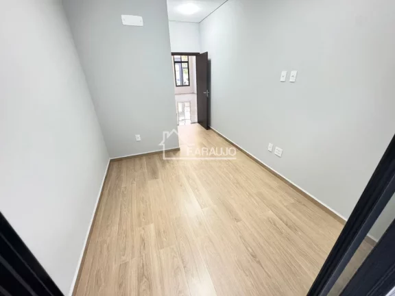 Imagem Casa em Condomínio à venda, 3 Quartos, 2 Vagas, 115m²