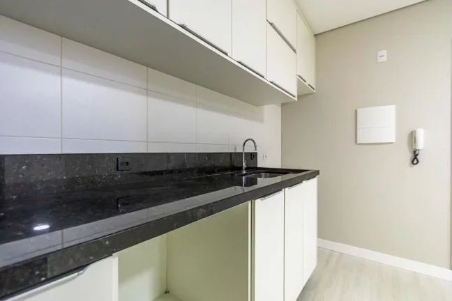 Imagem Apartamento de 2 quartos no bairro Capão Raso