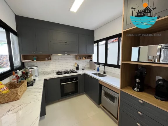 Imagem Casa a Venda e Locação de Temporada - Praia de Juquehy, 4 suítes, piscina privativa, 500m da praia e 250m² de área construída | Juquehy Imobiliária