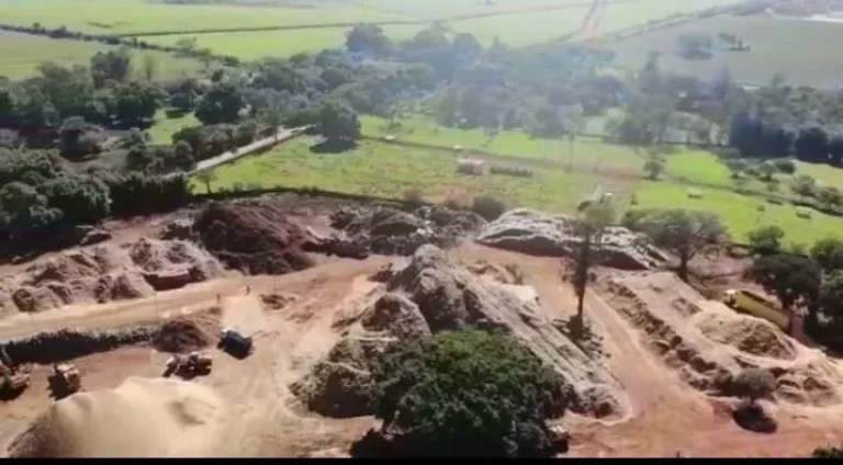 Imagem Terreno Industrial Localizado na Rodovia Schincariol, SP 127 , KM 112- Tatuí