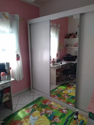 Imagem Sobrado à venda com 3 dormitórios e 2 vagas na Rua Mandassaia - Cidade A.E.Carvalho