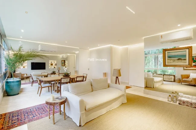 Imagem Apartamento alto padrão com 2 suítes no Itaim Bibi