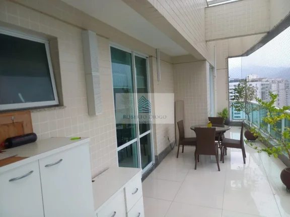Imagem Cobertura de luxo na Barra da Tijuca: 3 quartos, 3 suítes, 1 sala, 3 vagas de garagem, 180m² - Rio de Janeiro-RJ