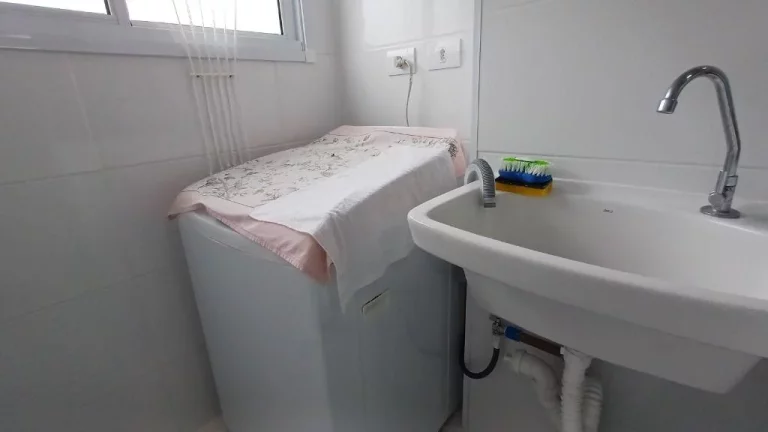 Imagem Apartamento com 2 dormitórios à venda, 72 m² por R$ 590.000,00 - Balneário Flórida - Praia Grande/SP
