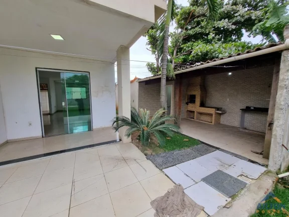 Imagem Casa Duplex com 3 Suítes à Venda na Praia do Morro Guarapari-ES