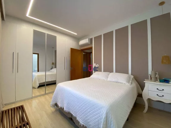 Imagem Apartamento com 3 dormitórios à venda, 135 m² por R$ 1.800.000,00 - Gonzaga - Santos/SP