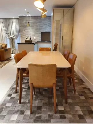 Imagem Apartamento mobiliado com 3 suítes e 2 vagas no Centro de Balneario Camboriu- SC