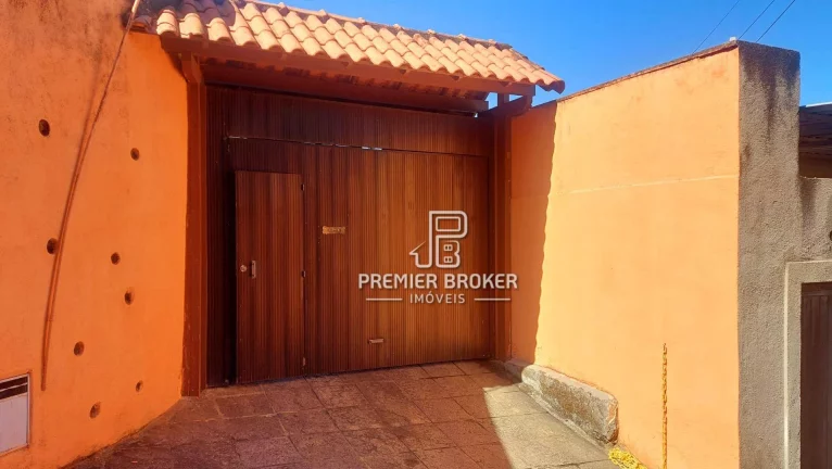 Imagem Casa à venda, 166 m² por R$ 650.000,00 - Tijuca - Teresópolis/RJ