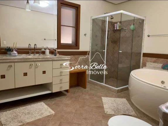 Imagem Casa com 4 dormitórios à venda, 410 m² por R$ 2.590.000,00 - Parque do Imbui - Teresópolis/RJ