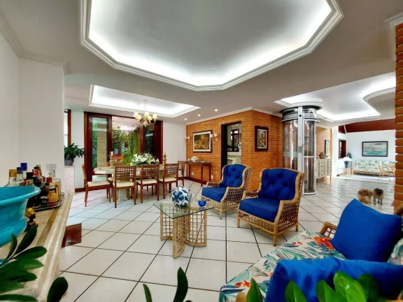 Imagem Maravilhosa Oportunidade de Casa à Venda na Riviera, Módulo 18, Rua Larga!