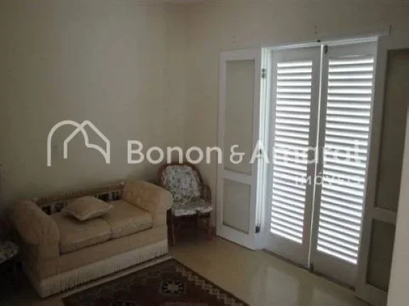 Imagem **Casa à Venda em Valinhos - Condomínio Bem Localizado**

Esta belíssima casa está situada em um...