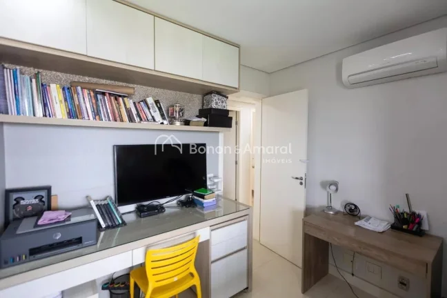 Imagem Este apartamento é a definição de conforto, sofisticação e praticidade. Totalmente mobiliado, e...