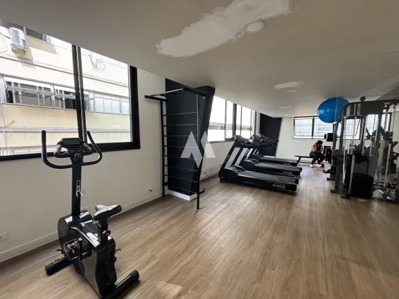 Imagem Apartamento à Venda com 2 dormitórios e vaga demarcada em José Menino, Santos/SP