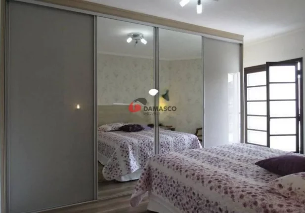 Imagem Sobrado à venda 3 Quartos, 3 Suites, 3 Vagas, 150M², Vila Alto de Santo André, Santo André - SP