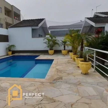 Imagem BELISSIMA CASA DE 4 DORMITORIOS PARA VENDA LOCALIZADO NO BAIRRO JARDIM OASIS EM TAUBATÉ SP