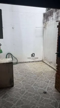 Imagem Casa com 3 dormitórios sendo 1 suíte com sacada para alugar por R$ 3.397/mês - Condomínio Chácara Sonia - Sorocaba/SP