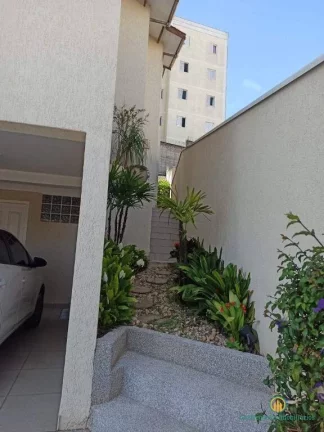 Imagem Casa 3 suítes maravilhosa oportunidade mesmo, toda com planejados, equipada