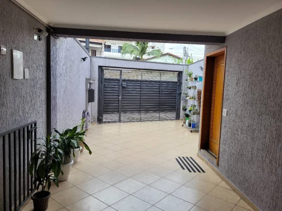 Imagem Sobrado maravilhoso 136 m² 3 Dormitórios Sendo 1 Suíte 3 Vagas de Garagens