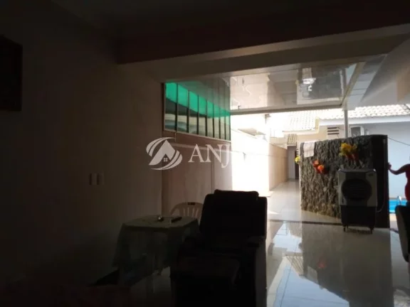 Imagem CASA Á VENDA, ACEITA FINANCIAMENTO, NO JARDIM MARINGA EM SINOP - MT.