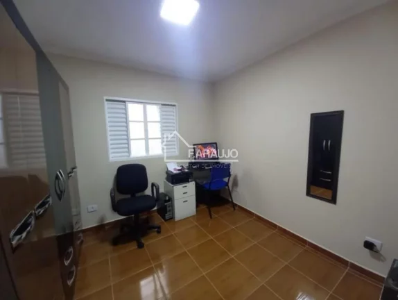 Imagem Casa à venda em Sorocaba-SP! 3 quartos, 1 suíte, 2 vagas!