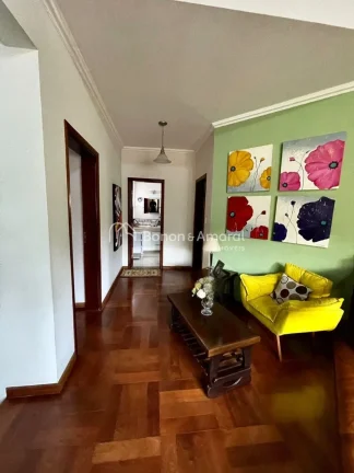 Imagem Excelente sobrado à venda em condomínio fechado em Valinhos/SP, localizado em uma área privilegia...