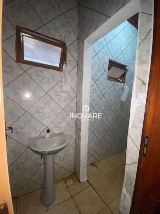 Imagem Casa com 2 dormitórios para alugar, 360 m² por R$ 1.600,00/mês - Setor Rodoviário - Itumbiara/GO