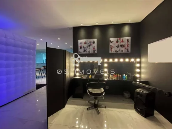 Imagem Moderno PRÉDIO COMERCIAL com localização ESPETACULAR, Km 23 da R.Tavares