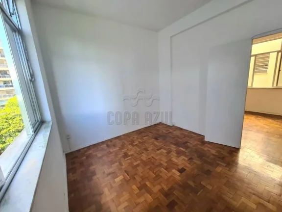 Imagem Botafogo - Residencial › Apartamento com 1 quarto(s) a Venda