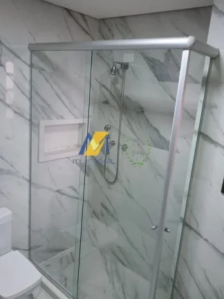 Imagem Sobrado à Venda com 300m², 3 dormitórios, 1 suíte, 2 salas e 7 vagas!!!