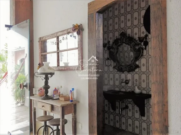 Imagem Imperdível: Casa à venda em Guarujá-SP, Balneário Praia do Pernambuco - 7 quartos, 4 suítes, 3 salas, 7 banheiros, 4 vagas, 463m²