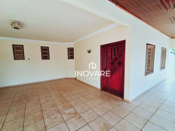 Imagem Casa com 3 dormitórios para alugar, 320 m² por R$ 3.500,00/mês - Jardim América - Itumbiara/GO
