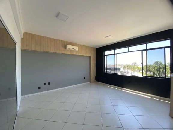 Imagem Edifício Comercial Vitoria Régia - Sala Comerical para aluguel no Centro de Tijucas/SC