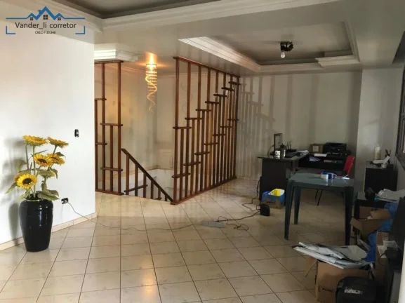 Imagem Sobrado com 3 quartos e 1 suite, para venda no birro 3 Bandeiras.